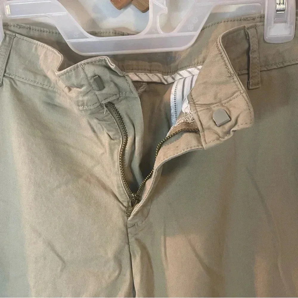 Dickies Crafted for Women slim fit khaki bootcut pants women’s size 18 short